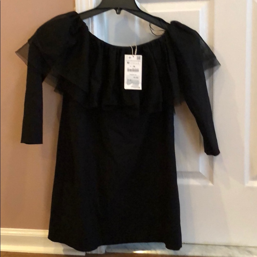 Zara off shoulders dress